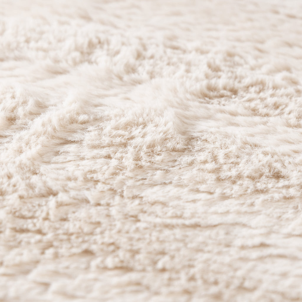 Soft Low-Pile Rug – Cozy Pebble Cream