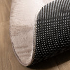 Soft Low-Pile Rug – Cozy Ripple Taupe
