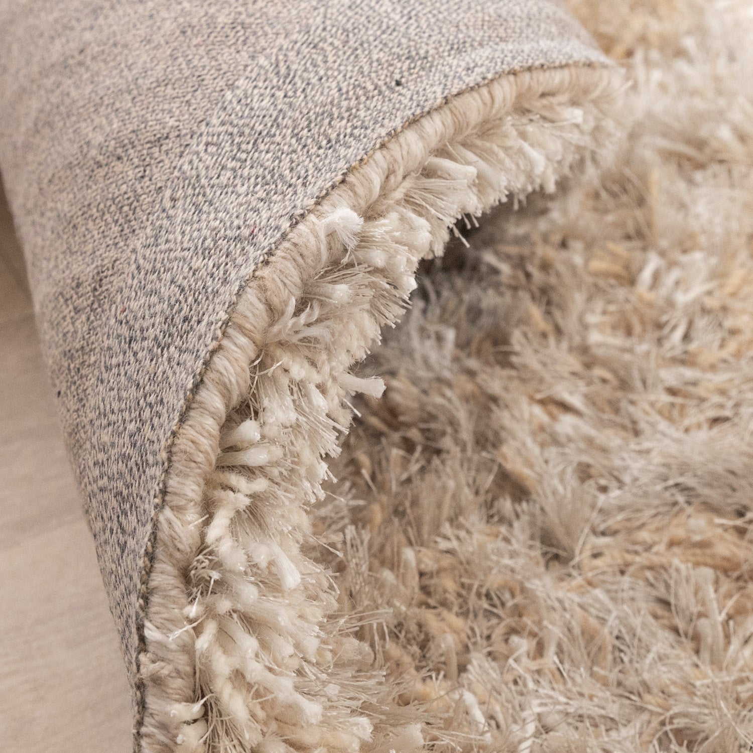 Round Shaggy Rug - Grace White