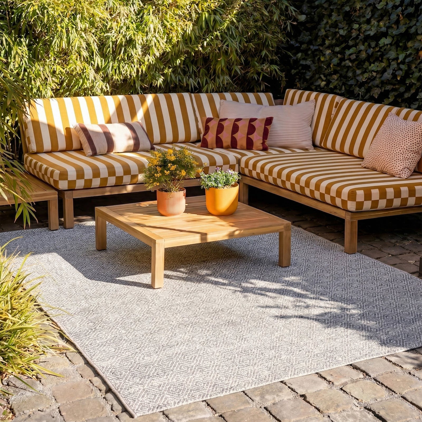 Outdoor Rug - Summer Tile Light Grey